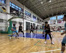 球天下体育-福建男篮在赛场上呈现出强劲势头吗