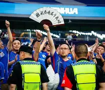 球天下体育-广东队对上海赛后发布会